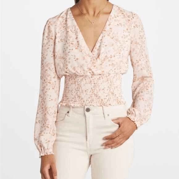 NWT Violets & Roses Womens Off-White Floral Long Sleeve Smocked Blouse Size LP - Picture 1 of 8